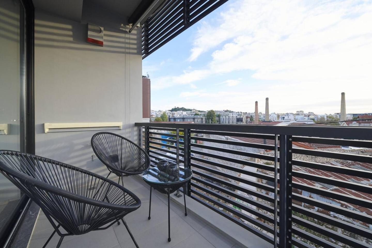 Ma Maison Nο 4, Downtown Loft , Short Walk To Acropolis, Ultra High Speed Internet 500 Mbps, Parking Upon Request, 1' From Metro Station Athén Kültér fotó